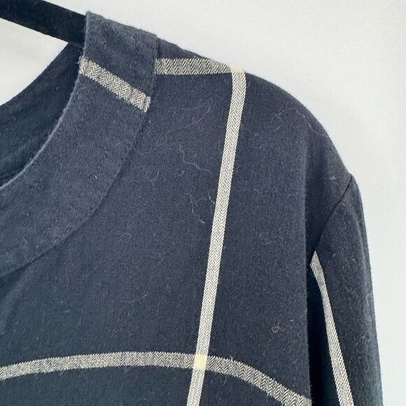 3For$20 FatFace Black/White Tunic with Pockets Top size 12 - Picture 2 of 5